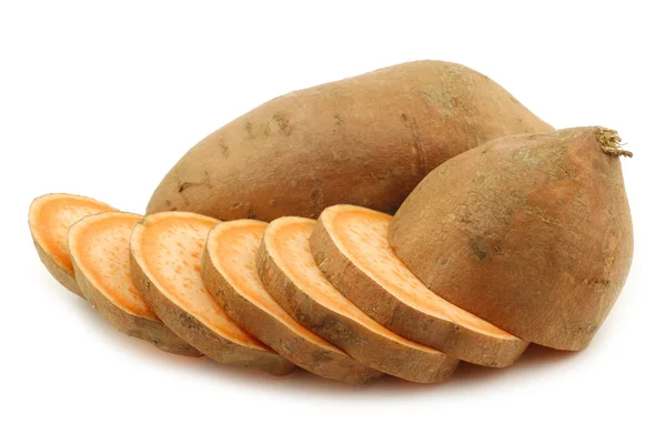 Süßkartoffel und eine geschnittene — Stockfoto