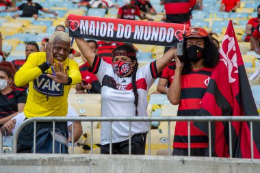 Rio, Brezilya - Ekim 03, 2021: Maracana Stadyumu 'nda düzenlenen Brezilya Şampiyonası' nın 23. turunda Flamengo 3 - 0 Athletic-PR arasındaki maç taraftarları