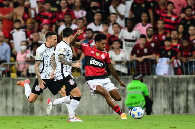 Rio, Brezilya - 17 Kasım 2021: Maracana Stadyumu 'nda düzenlenen Brezilya Şampiyonası' nın 33. turunda Flamengo 1 ile 0 korintliler arasındaki maçta Vitinho oyuncusu