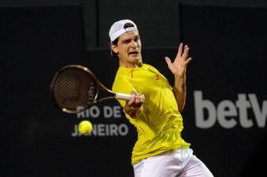 Rio, Brezilya - 12 Şubat 2022: Thiago Seyboth Wild (BRA), Rio Open 2022 'de Roberto Carballes Baena (ESP) ile ATP 500 turnuvasında oynadı.
