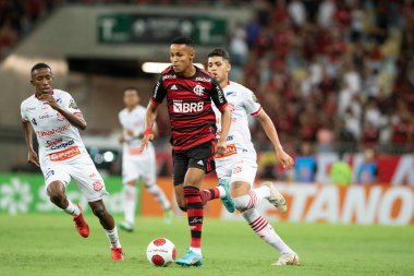 Rio, Brezilya - 12 Mart 2022: Bangu ve Flamengo arasındaki maçta Lazaro oyuncusu Maracana Stadyumu 'nda Carioca Şampiyonası' nın 10. turunda