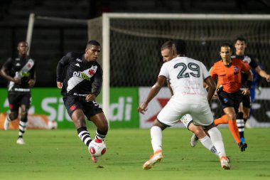 Rio, Brezilya - Şubat 09, 2022: Sao Januario Stadyumu 'nda Vasco da Gama 1 ile 0 Portuguesa arasında oynanan karşılaşmada Juninho oyuncusu (Taca Guanabara) 5.