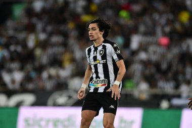 Rio, Brezilya - 21 Mart 2022: Matheus Nascimento Nilton Santos Stadyumu 'nda oynanan Carioca Şampiyonası' nda Botafogo ile Fluminense arasında oynanan maçta