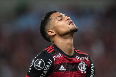Rio, Brezilya - 12 Nisan 2022: Joao Gomes, Flamengo (BRA) ve Talleres (ARG) arasında oynanan maçta Libertadores Kupası 2022, Maracana Stadyumu 'nda oynanan turda