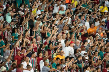 Rio, Brezilya - 09 Mart 2022: Fluminense (BRA) 3 'e karşı 1 Olimpia (PAR) ile Nilton Santos Stadyumu' nda oynanan Libertadores Kupası 'nın 3. turu arasındaki maçta taraftarlar