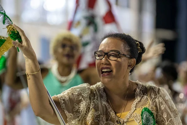 Rio, Brezilya - 20 Nisan 2022: Rio Karnavalı 'ndaki eski muhafız birliği, Rio de Janeiro / RJ' deki Marques de Sapucai Sambadrome 'da düzenlendi..