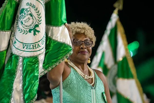 Rio, Brezilya - 20 Nisan 2022: Rio Karnavalı 'ndaki eski muhafız birliği, Rio de Janeiro / RJ' deki Marques de Sapucai Sambadrome 'da düzenlendi..