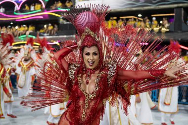 Rio, Brezilya - 20 Nisan 2022: Rio Karnavalı 'nda Unidos da Ponte, Marques de Sapucai Sambadrome, Rio de Janeiro / RJ.