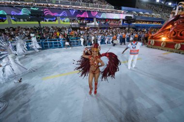 Rio, Brezilya - 21 Nisan 2022: Rio Karnavalı 'nda Samba Okulu Inocentes de Belford Roxo, Marques de Sapucai Sambadrome' da düzenlendi.