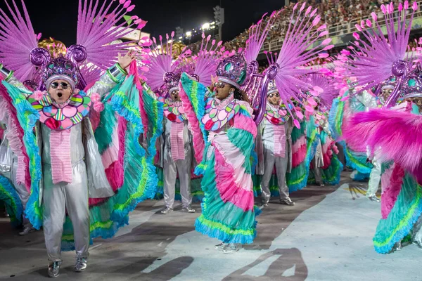 Rio, Brezilya - 22 Nisan 2022: Rio Karnavalı 'nda Samba Okul Mangueira, Marques de Sapucai Sambadrome' da düzenlendi
