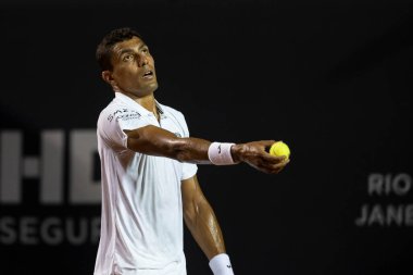 Rio, Brezilya - 15 Şubat 2022: Thiago Monteiro (BRA), Rio Open 2022 'de ATP 500 turnuvasında Sebastian Baez' e karşı oynadı.