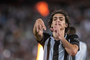 Rio, Brezilya - 12 Mayıs 2022: Nilton Santos Stadyumu 'nda oynanan Brezilya Kupası 2022 tarihine kadar Botafogo-Ceilandia maçında Matheus Nascimento oyuncusu