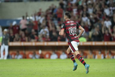 Rio, Brezilya - 24 Mayıs 2022: Maracana Stadyumu 'nda, Libertadores Kupası 2022' de Flamengo (BRA) ile Sporting Cristal (PER) arasındaki maçta Isla oyuncusu