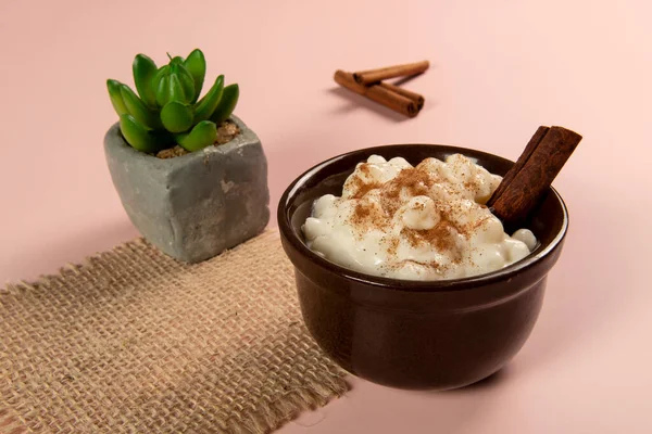 Brazilian Sweet Dessert Canjica White Corn Porridge Cinnamon Coconut Consumed — Stock Photo, Image