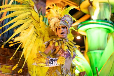 Rio, Brezilya - 24 Nisan 2022: Rio Karnavalı 'nda Samba Okulu Vila Isabel, Marques de Sapucai Sambadrome' da düzenlendi