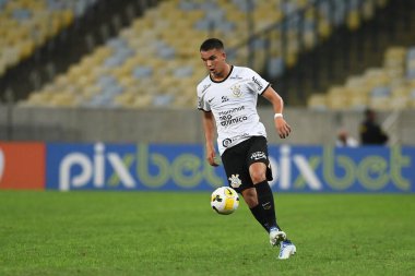 Rio, Brezilya - 2 Temmuz 2022: Giovane oyuncusu Maracana Stadyumu 'nda düzenlenen Brezilya Şampiyonası' nın 15. turunda Fluminense ile Corinthians arasındaki maçta