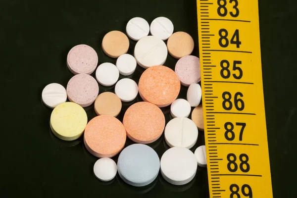 Variation Dragerade Tabletter För Behandling Sjukdomar Mörk Bakgrund — Stockfoto