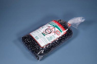 Rio, Brezilya - 22 Mayıs 2022: Brezilya temel gıda sepetinin ürünlerinden biri olan fasulye