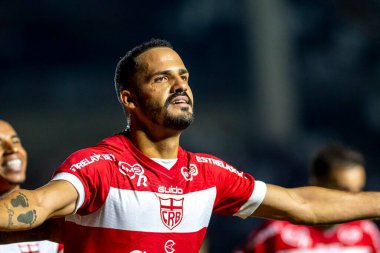 Rio, Brezilya - 28 Temmuz 2022: Anselmo Ramon, Sao Januario Stadyumu 'nda Vasco ile CRB 21. tur Brezilya Şampiyonası B serisi arasındaki maçta oynadı.