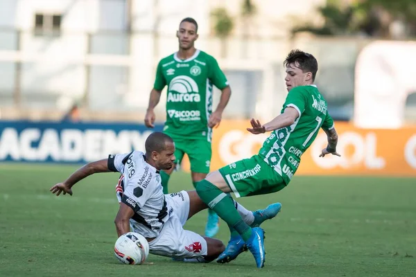 Rio, Brezilya - 31 Temmuz 2022: Vasco vs Chapecoense arasındaki maçta edimar oyuncusu Sao Januario Stadyumu 'nda 22.