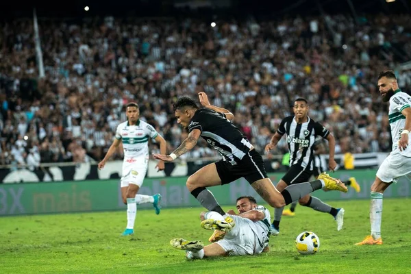 Rio, Brezilya - 17 Eylül 2022: Tiquinho Soares, Nilton Santos Stadyumu 'nda oynanan Brezilya Şampiyonası' nda Botafogo - Coritiba maçında 17 rauntluk bir maç yaptı.