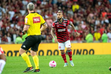 Rio, Brezilya - 01 Ekim 2022 - Maracana Stadyumu 'nda düzenlenen Brezilya Şampiyonası' nda Flamengo ve Bragantino arasındaki maçta Vidal oyuncusu