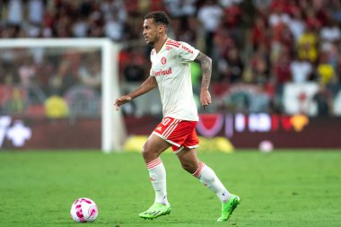 Rio, Brezilya - Ekim 05, 2022 - Alan Patrick, Maracana Stadyumu 'nda oynanan Brezilya Şampiyonası' nda Flamengo ve Internacional arasındaki maçta