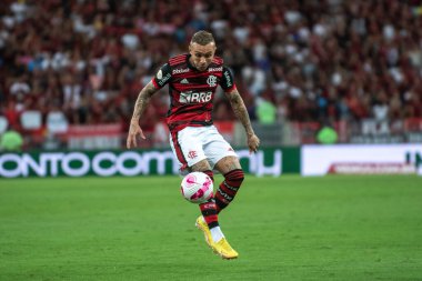Rio, Brezilya - 15 Ekim 2022 - Everton Cebolinha, Flamengo ve Atletico MG arasında oynanan maçta Brezilya Şampiyonası 32 rauntluk serisi Maracana Stadyumu 'nda oynanacak.