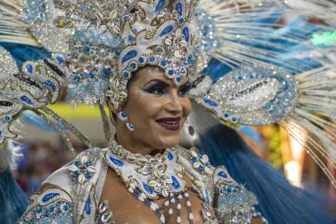 Rio, Brezilya - 22 Nisan 2022: Rio Karnavalı 'nda Samba Okulu Portela, Marques de Sapucai Sambadrome' da düzenlendi.