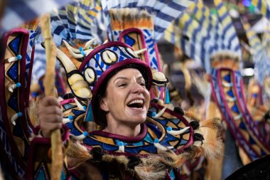 Rio, Brezilya - 22 Nisan 2022: Rio Karnavalı 'nda Samba Okulu Portela, Marques de Sapucai Sambadrome' da düzenlendi.