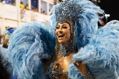 Rio, Brezilya - 24 Nisan 2022: Rio Karnavalı 'nda Samba Okulu Vila Isabel, Marques de Sapucai Sambadrome - Sabrina Sato