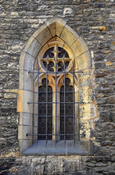 Altes Kirchenfenster, Prag — Stockfoto