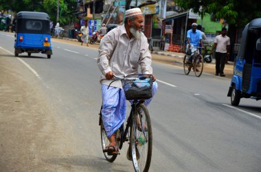 Busy life in Srí Lanka