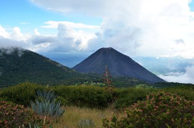 Volcano Yzalco, El Salvador clipart