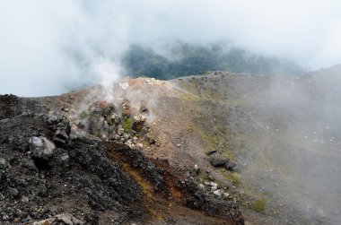 volcan yzalco, el salvador, krater