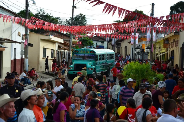 Colonial town Suchitoto and its people, El Salvador — Stock Photo, Image