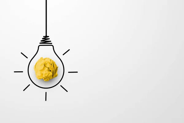 Ideas Pensamiento Creativo Concepto Innovación Pelota Chatarra Papel Color Amarillo —  Fotos de Stock