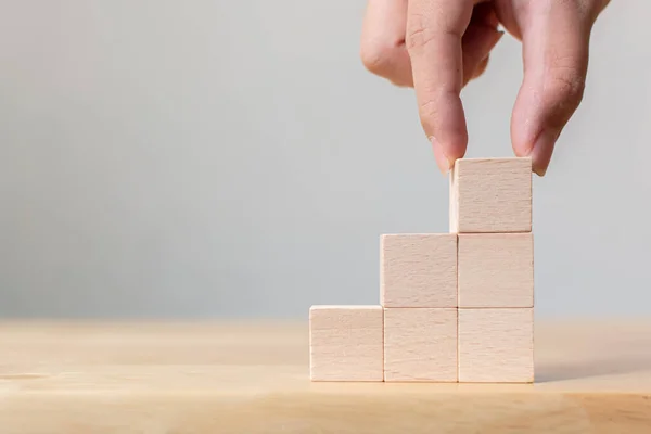 Hand Ordna Trä Block Stapling Som Steg Trappa Toppen Affärsidé — Stockfoto