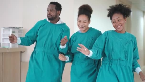 Equipa Médica Grupo Negro Pessoal Médico Hospital Médico Enfermeira Feliz — Vídeo de Stock