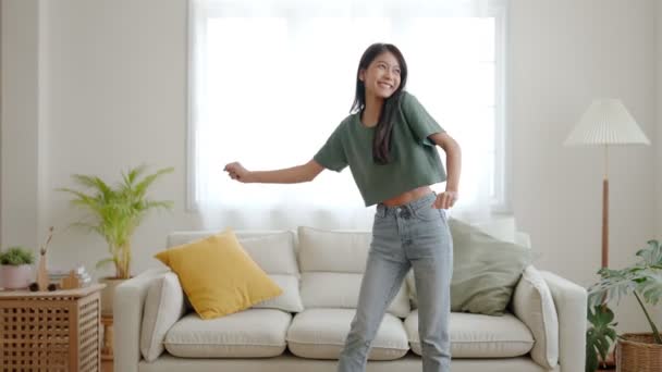 Young Asian Woman Dancing Floor Living Room Home Happy Asia — Vídeos de Stock