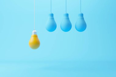 Ampul grubu arasında takılan sarı ampul olağanüstü. Yaratıcı fikir ve yenilik kavramı Eşsiz, farklı düşün, bireysel ve kalabalıktan uzak dur. 3d resimleme