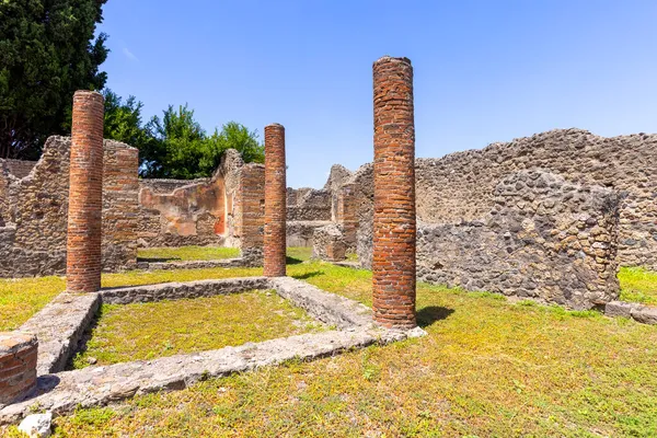 Ruinerna Gammal Stad Som Förstördes Vulkanen Vesuvius Utbrott Nära Neapel — Stockfoto
