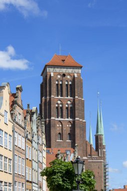 16. yüzyıl tuğla gotik St. Mary Kilisesi, dışı, Gdansk, Polonya.