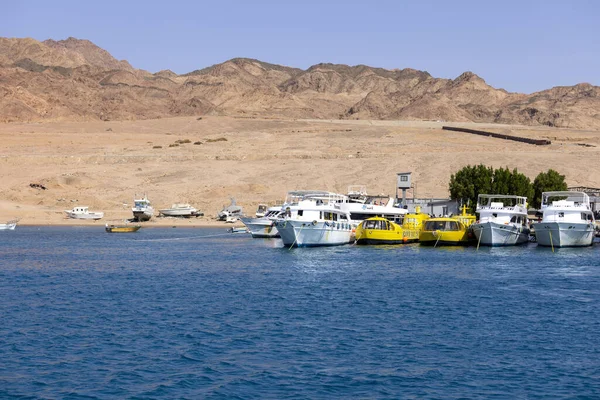 Dahab Egypt September 2021 View Dive Boats Moored Port Dahad — 스톡 사진