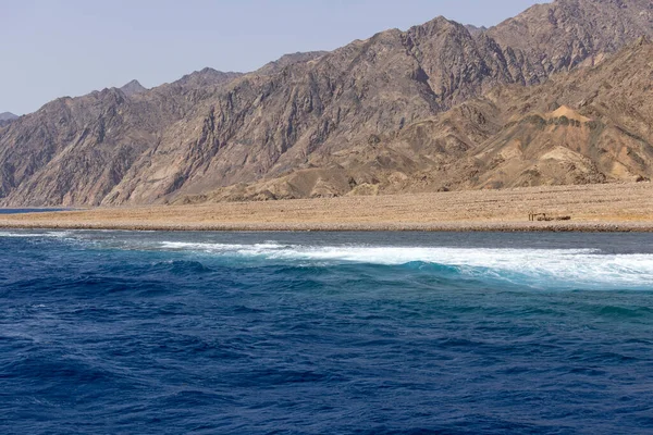Red Sea Gulf Aqaba Surrounded Mountains Sinai Peninsula Dahab Egypt — 스톡 사진