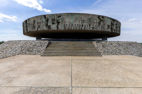 Majdanek Lublin ポーランド 2022年5月25日 Majdanekの集中と絶滅キャンプ Konzentrationslager Lublin 霊廟の眺め 1944年 昭和19年 — ストック写真