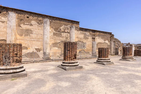 Ruins Ancient City Destroyed Eruption Volcano Vesuvius Naples Remains Basilica — Photo