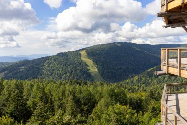 View of Jaworzyna Krynicka from top of wooden observation tower located at the top of the Slotwiny Arena ski station, leading in the treetops, Krynica Zdroj, Beskid Mountains, Slotwiny, Poland 