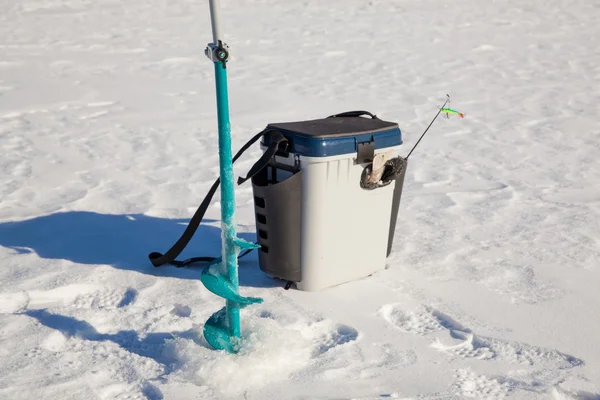 Accesorios de pesca en hielo —  Fotos de Stock