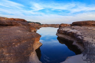 Sam-Pan-Bok Büyük Kanyonu, Mekong Nehri 'nde inanılmaz kaya, Ubonr